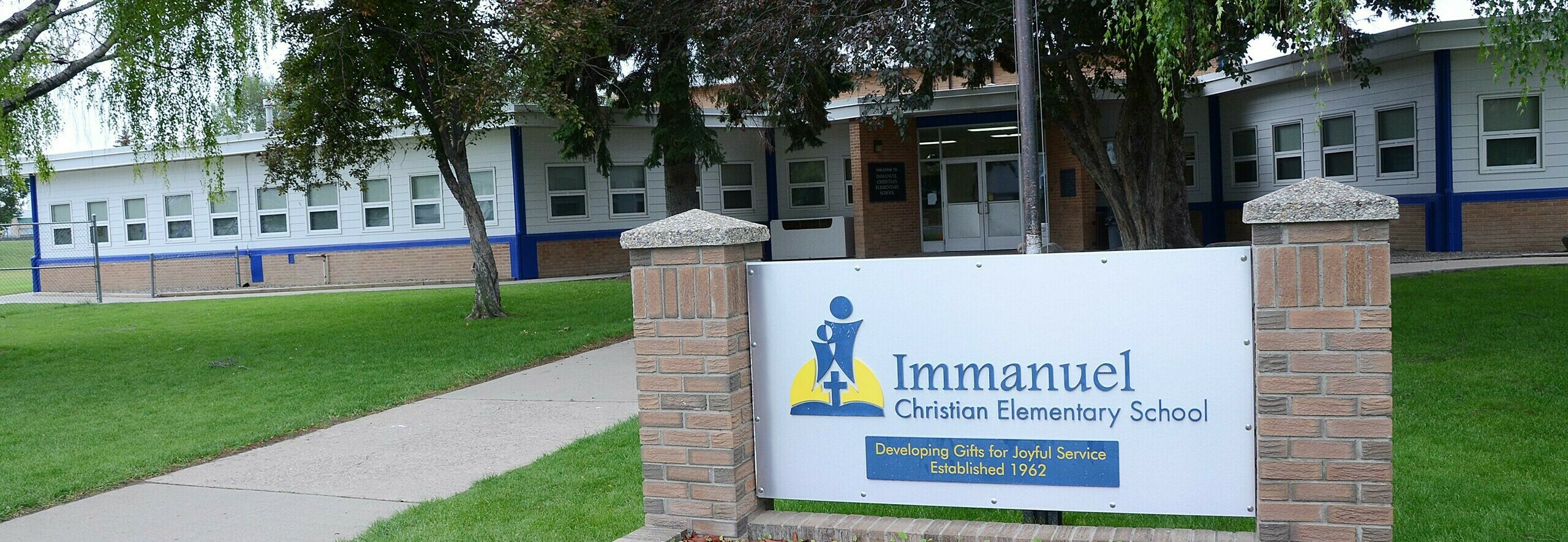 Immanuel Christian Elementary School Banner Photo